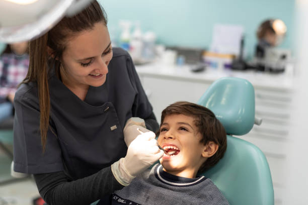 Best Emergency Tooth Extraction in Unadilla, GA